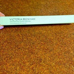 VB Satin Kajal eyeliner in Sea Grey